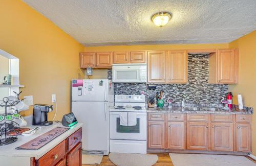 Pretty Bayou House | Cozy Home Near Bay Access in Panama City!