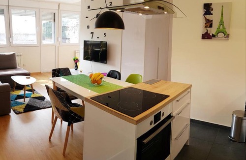 Novi Beograd Apartment | Cozy Home