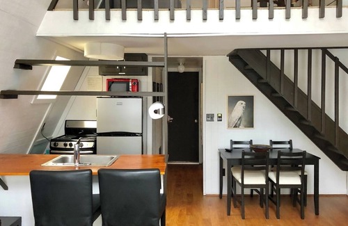 Berkeley Springs Cabin | Cozy Modern Private Cabin with Hot Tub in Coolfont