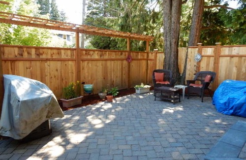 Green Lake Apartment | Cozy, Quiet Brand NEW studio Near Greenlake, Phinney Ridge and Greenwood