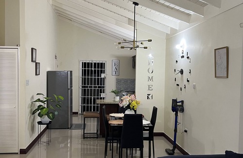 Old Harbour House | Cozy retreat in a Gated community Stylishly modern, 24 hour security