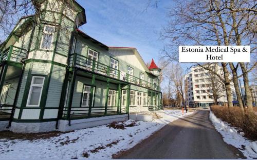 Parnu Apartment | Cozy rooms in Villa Heermeyer