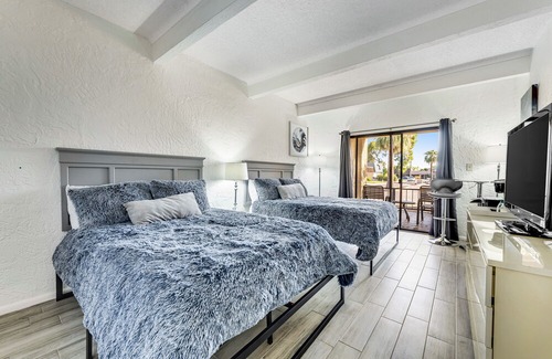 Inner Circle Apartment | Cozy Studio in the Heart of Scottsdale W/Free WiFi, Private Patio, & Shared Pool