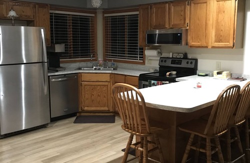 Sault Ste. Marie House | Cozy Toots’s Country Home 3 bedroom 2 bath home centrally located!