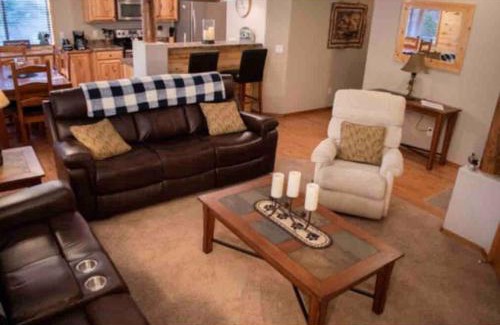 Show Low Apartment | Cozy White Mountain Getaway!