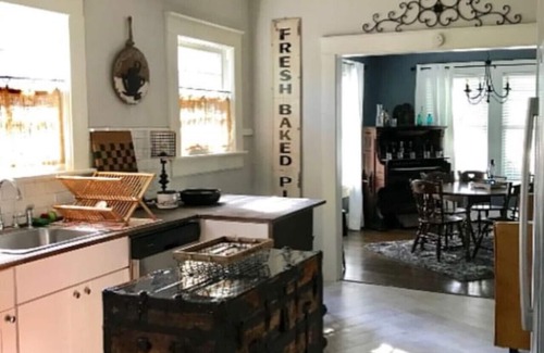Crestline Heights House | Crestwood Casa: Amazing Spa bathroom & HOT TUB