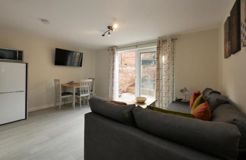 Crewe Apartment | Crewe Short Lets 8 Victoria Court, Crewe