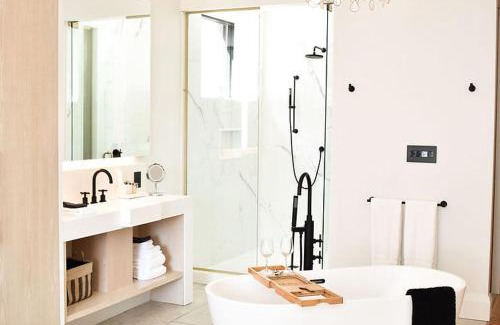 Prince Edward Hotel | Cribs on Main