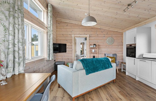 Braunton House | Croftner, Great Field Lodges - a lodge that sleeps 2 guests in 1 bedroom
