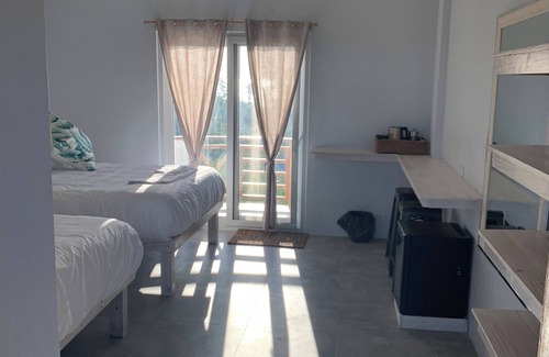 Logon Hotel | Crown Malapascua