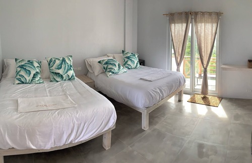 Logon Hotel | Crown Malapascua