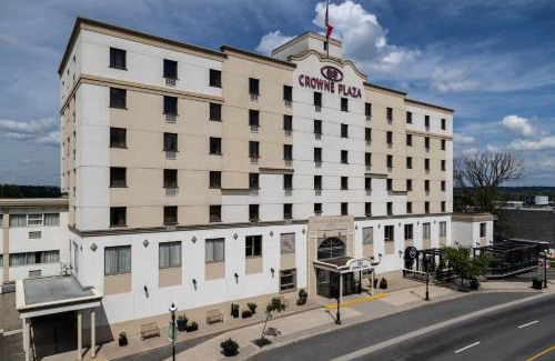 Downtown Hotel | Crowne Plaza Fredericton Lord Beaverbrook by IHG