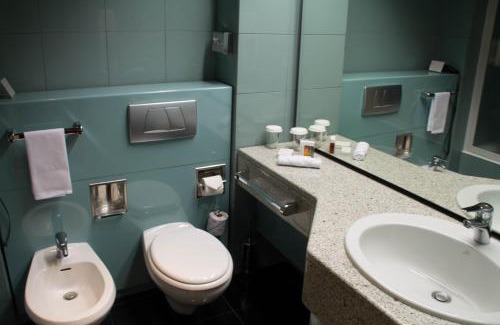 San Donato Milanese Hotel | Crowne Plaza Milan Linate by IHG