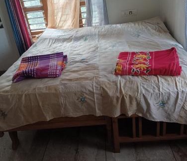 Kolagappara House | CRS RED & WHITE HOMESTAY