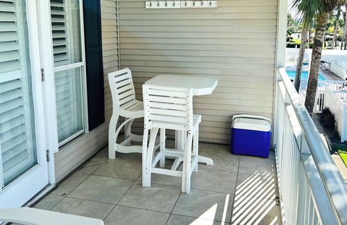 Crystal Beach Condo | Crystal Beach Condo Destin FL steps to private beach entrance heated pool🏝️☀️⛱️