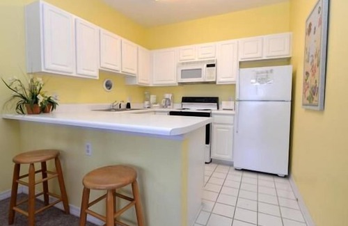 Crystal Beach Condo | Crystal Beach - Ocean View - Steps From Beach - 2nd Floor End Unit