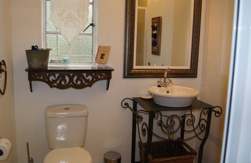 Ga-Segonyana Bed & Breakfast | Cunningham Cottage Guest House