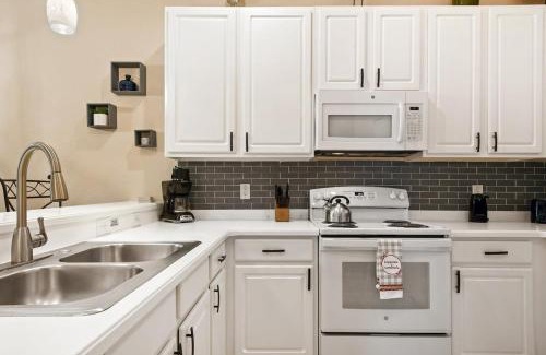 Bahama Bay House | Cute condo in Bahama Bay with big balcony