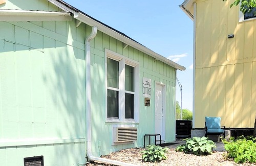 Arnolds Park Cottage | Cute little cottage in the best location.