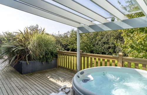Braunton Ski Chalet | Cutterbrough, Great Field Lodges