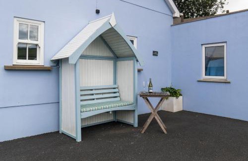 Laugharne House | Cwtch Forge Cottage