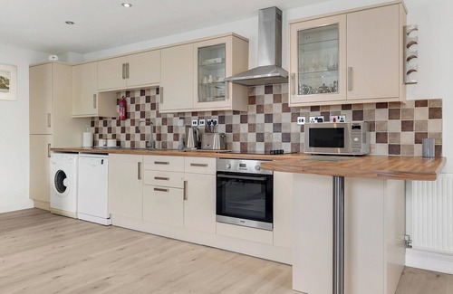 Laugharne Cottage | Cwtch @ Forge Cottage