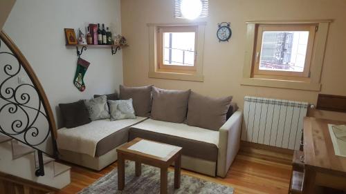 Lisina House | Dajoda