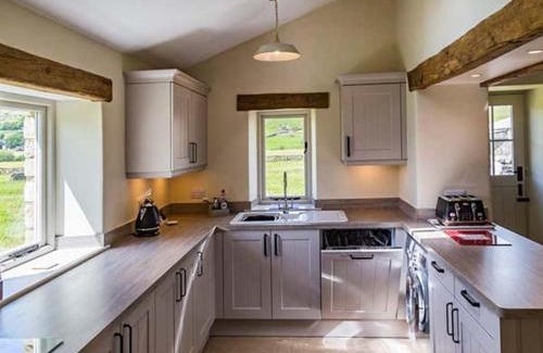 Fourstones Near Bentham House | Dale House Farm Cottage