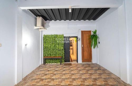Central Yogyakarta Villa | Dalem Malioboro Homestay