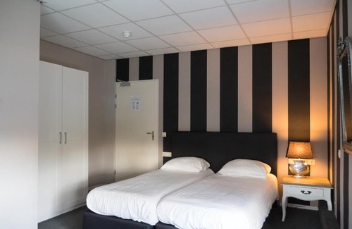 Sluiskil Hotel | Dallinga
