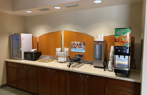 Chiefland Hotel | Days Inn by Wyndham Chiefland