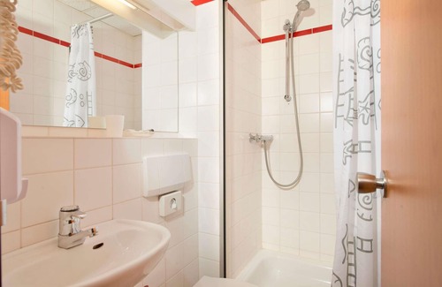Dortmund Hotel | Days Inn by Wyndham Dortmund West