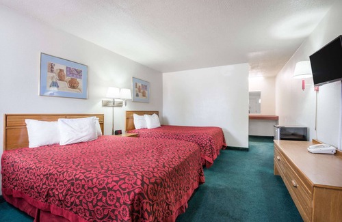 Allison Hotel | Days Inn by Wyndham Gallup
