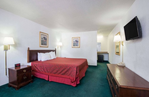 Allison Hotel | Days Inn by Wyndham Gallup