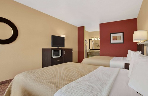 Globe Hotel | Days Inn by Wyndham Globe