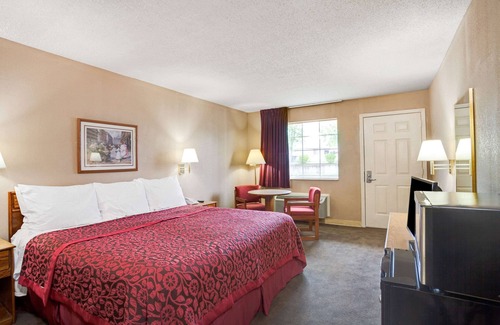 Joelton Hotel | Days Inn by Wyndham Joelton/Nashville