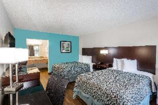 Melbourne Hotel | Days Inn by Wyndham Melbourne