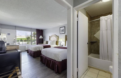 Rio Grande Park Hotel | Days Inn by Wyndham Orlando Downtown