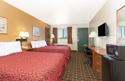 Paxton Hotel | Days Inn by Wyndham Paxton