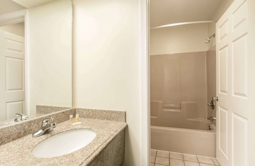 Picayune Hotel | Days Inn by Wyndham Picayune