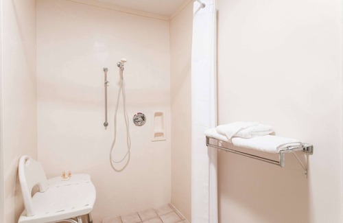 Picayune Hotel | Days Inn by Wyndham Picayune