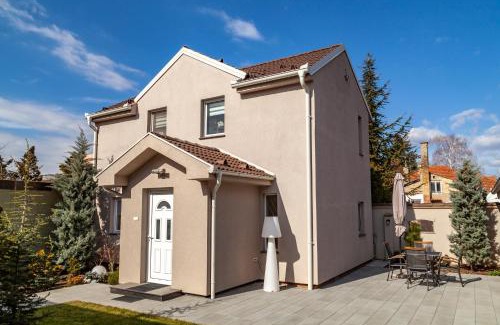 Novi Sad Villa | DC Executive Homes