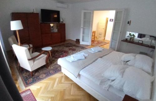 Sopron Apartment | Deák apartmanok