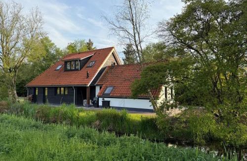 Spanga Villa | De Geluksbrenger