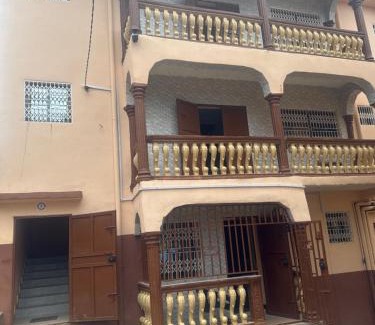 Freetown House | Debora Guest House