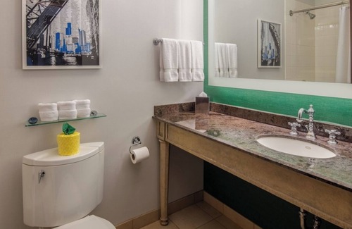 Downtown Chicago Hotel | Delightful Room w/Whimsical Decor & Modern Amenities Near Magnificent Mile