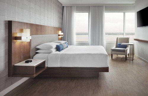 Mauricie Hotel | Delta Hotels by Marriott Trois Rivieres Conference Centre