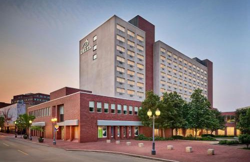 Moncton Hotel | Delta Hotels by Marriott Beausejour