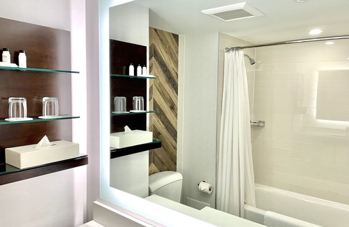Sherbrooke Hotel | Delta Hotels by Marriott Sherbrooke Conference Centre