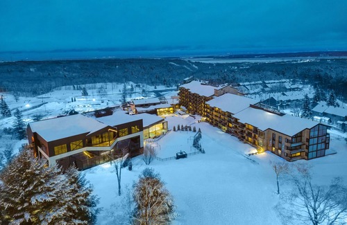 Beaupre Resort | Delta Hotels by Marriott, Mont Sainte-Anne, Resort & Convention Center